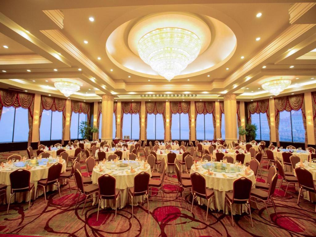 Yantai Golden Gulf Hotel Ngoại thất bức ảnh