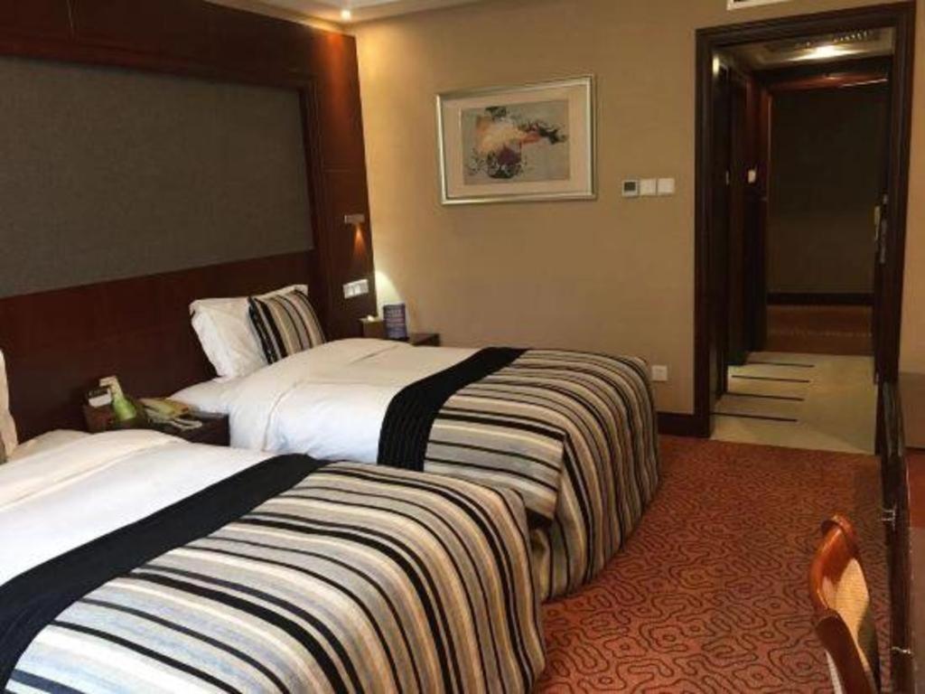 Yantai Golden Gulf Hotel Ngoại thất bức ảnh